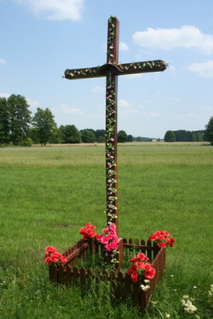 Krzyż w Sobiesękach (Helenka)